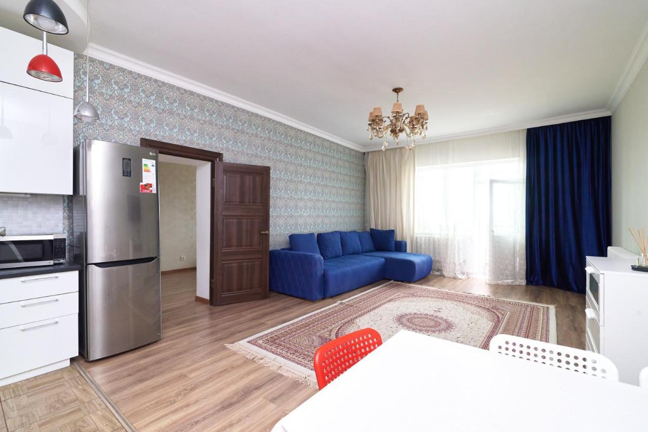 Квартира В Самом Центре Столицы Казахстана Apartment อัสตานา ภายนอก รูปภาพ